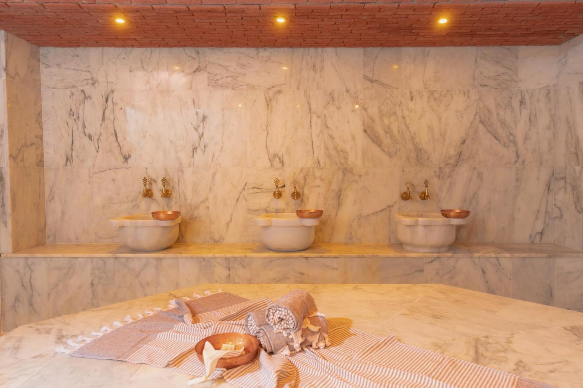 فندق Izz Getaway - Adults Only غوجيك المظهر الخارجي الصورة