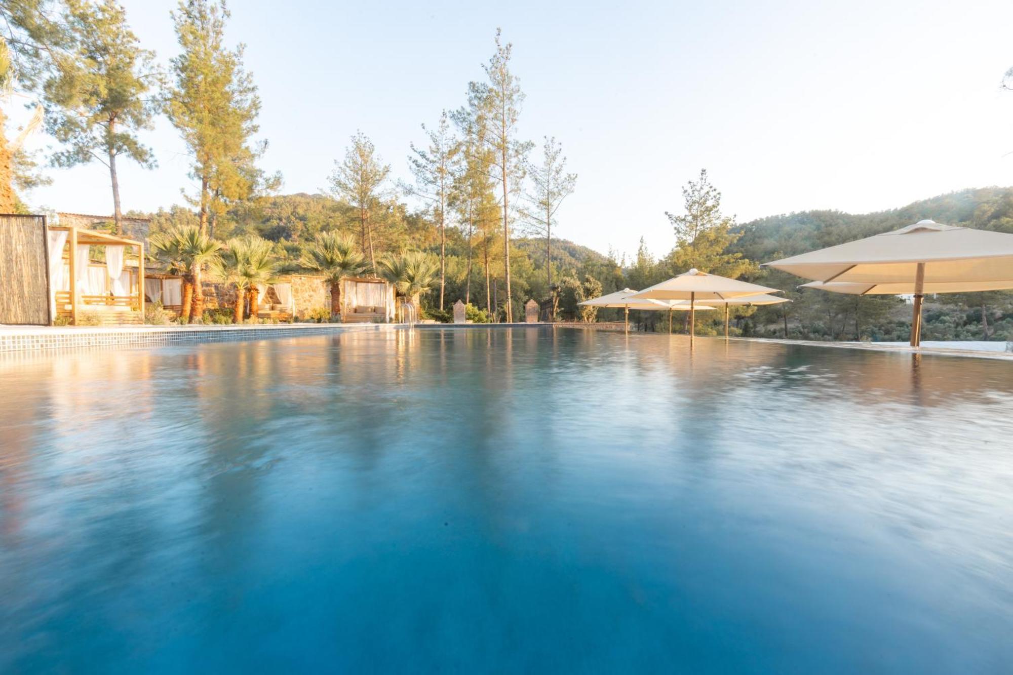 فندق Izz Getaway - Adults Only غوجيك المظهر الخارجي الصورة
