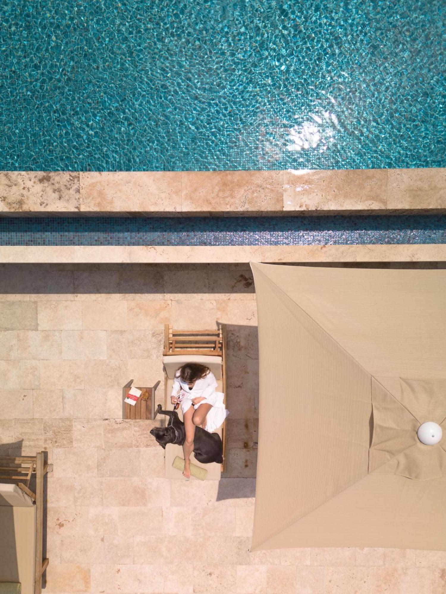 فندق Izz Getaway - Adults Only غوجيك المظهر الخارجي الصورة